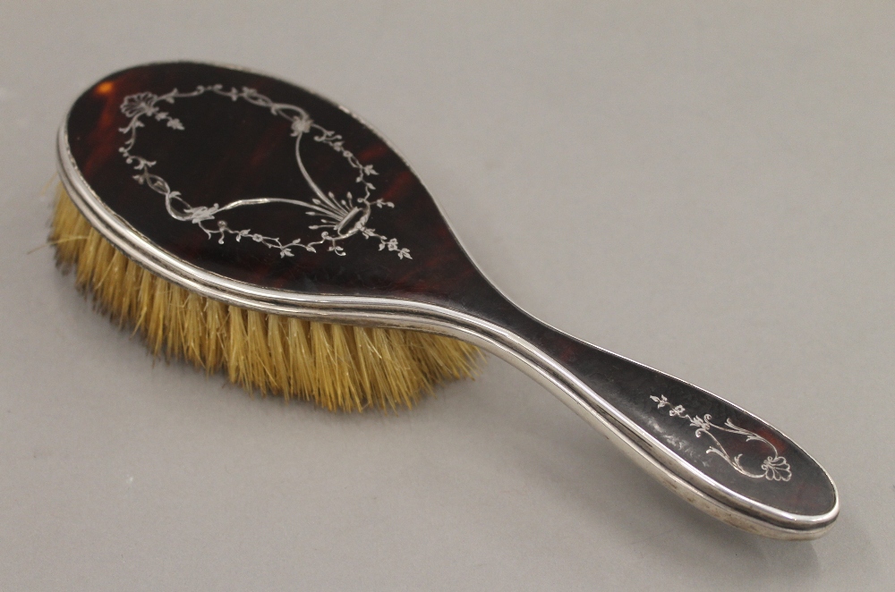 A silver and tortoiseshell dressing table set, hallmarked 1936, - Image 8 of 18