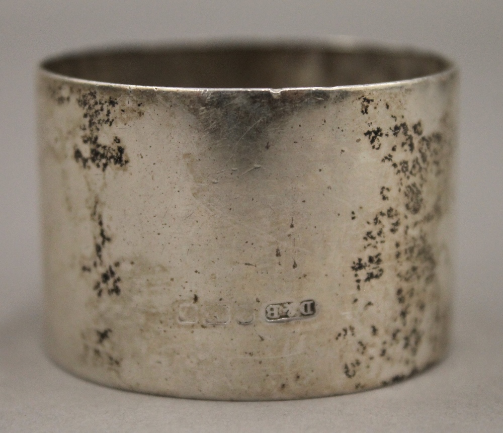 A quantity of small silver items, including napkin rings, mustards, etc. 9. - Image 10 of 30