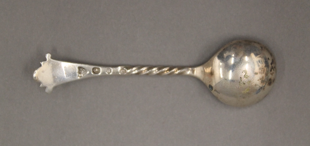 A pair of cased silver salts. 77.9 grammes. - Image 7 of 7