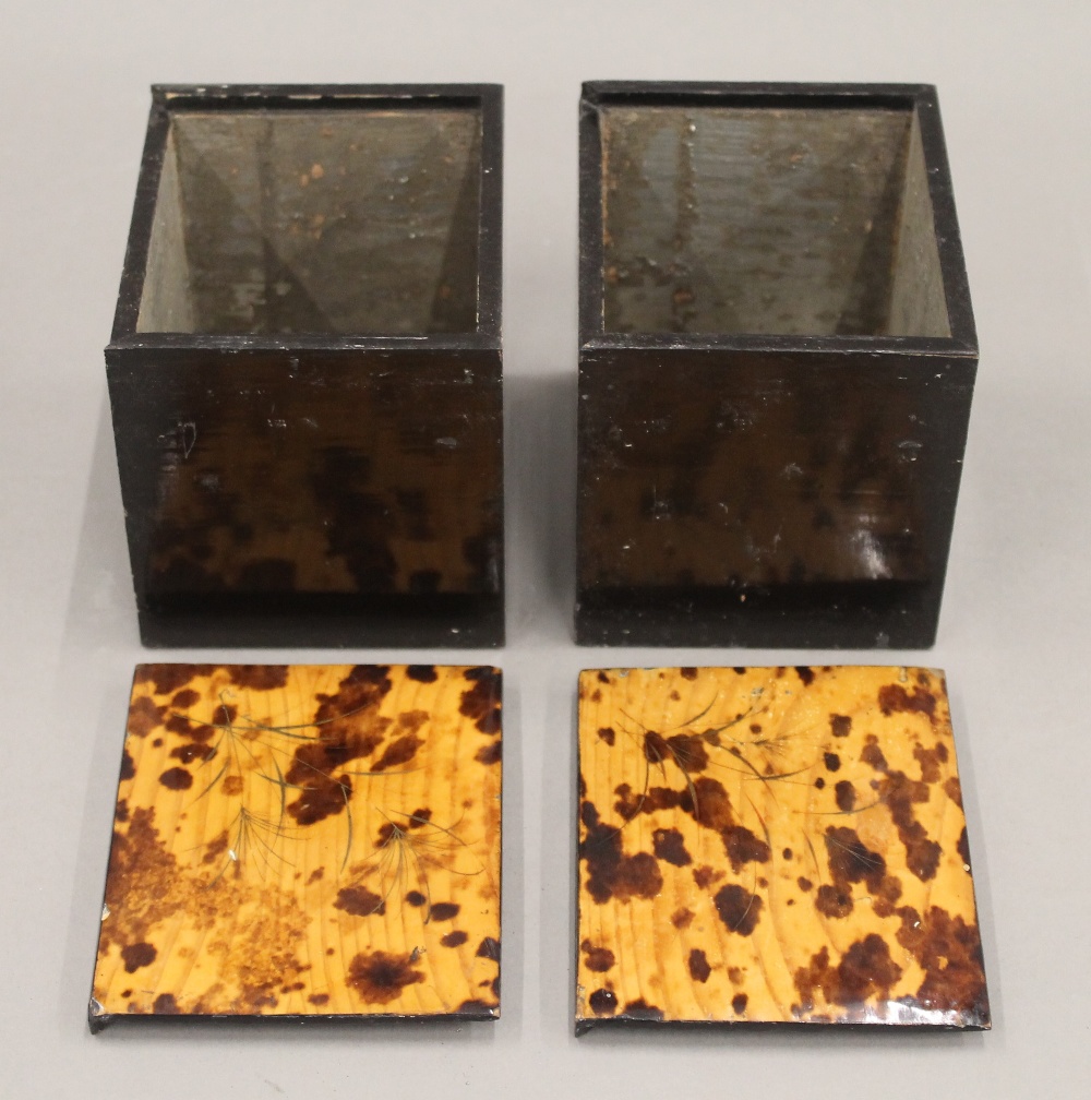 A 19th century Japanese lacquered tortoiseshell tea caddy. 19.5 cm wide. - Image 9 of 12