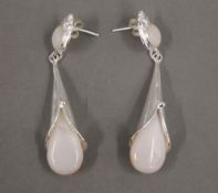 A pair of silver dress earrings. 5 cm high.