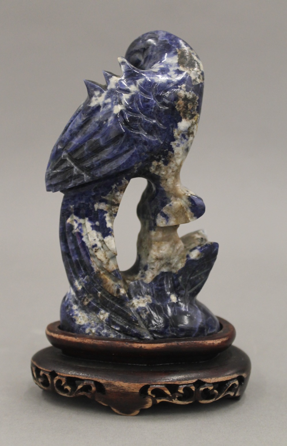 A pair of Chinese carved lapis carved birds, on stands. The largest 16 cm high overall. - Image 4 of 9