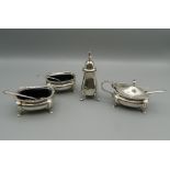 A silver cruet set. 4.3 troy ounces.