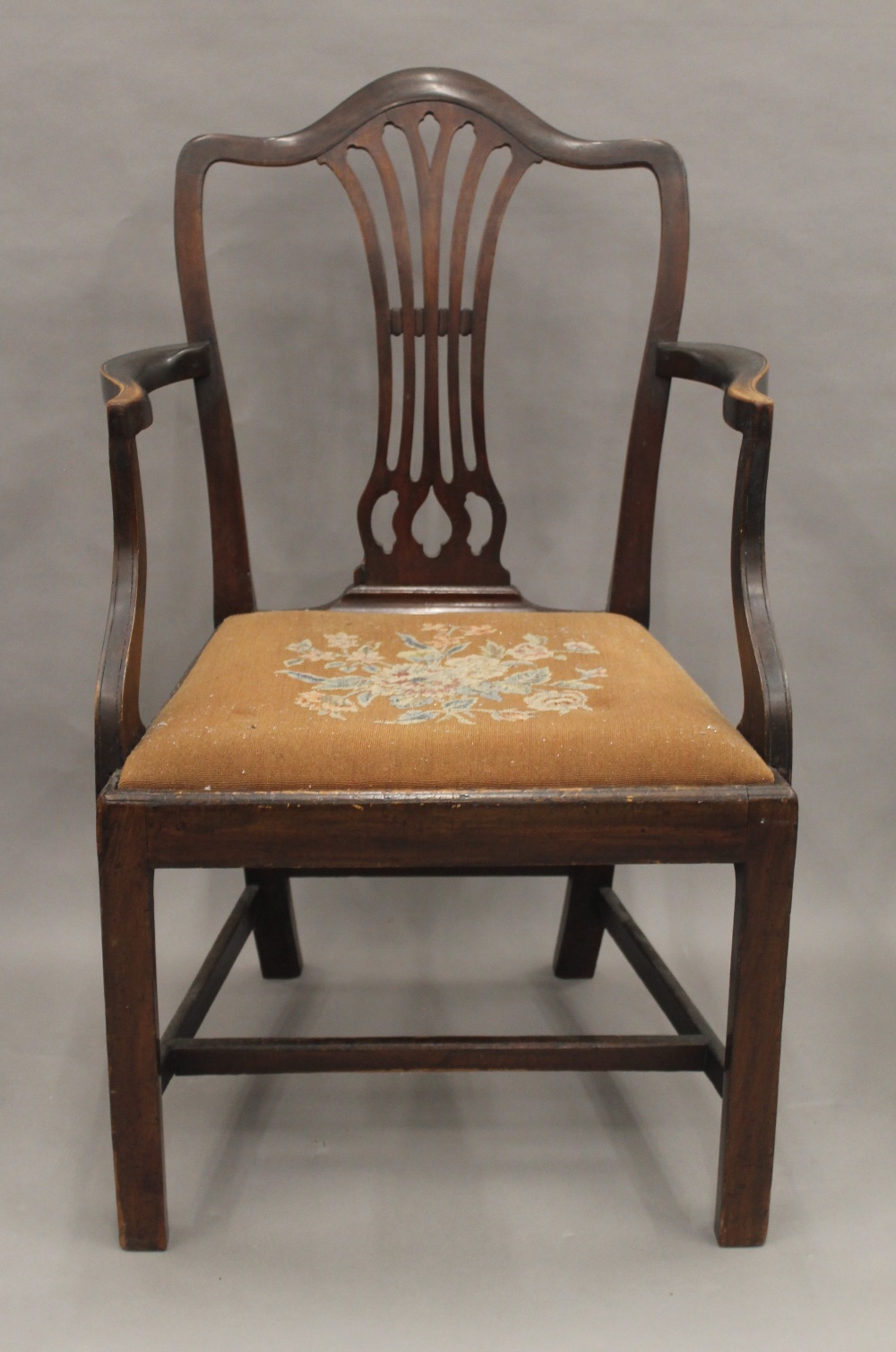 Five various 19th century mahogany chairs - Bild 6 aus 6