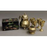 A lacquered musical jewellery box and a small quantity of brassware. The former 19.5 cm wide.