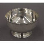 A silver footed bowl. 9.75 cm diameter. 5.6 troy ounces.