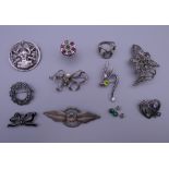 A quantity of various silver jewellery.