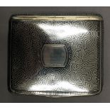 A 19th century Continental niello and silver snuff/cigarette box. 7.5 cm wide. 115.6 grammes.