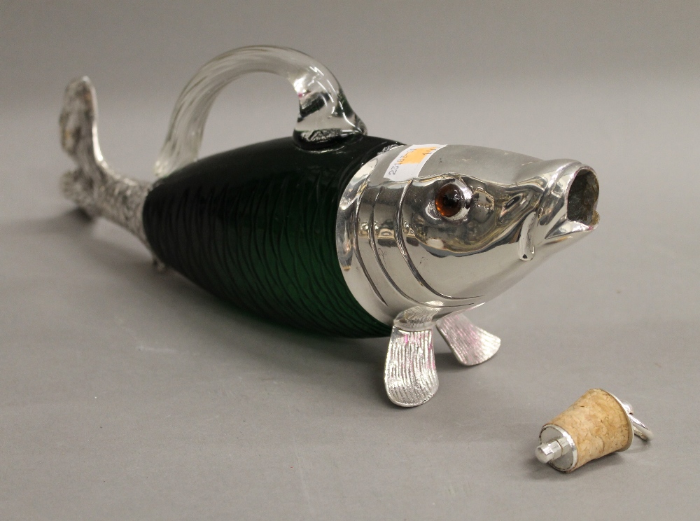 A silver plated fish claret. 33 cm long. - Image 4 of 5