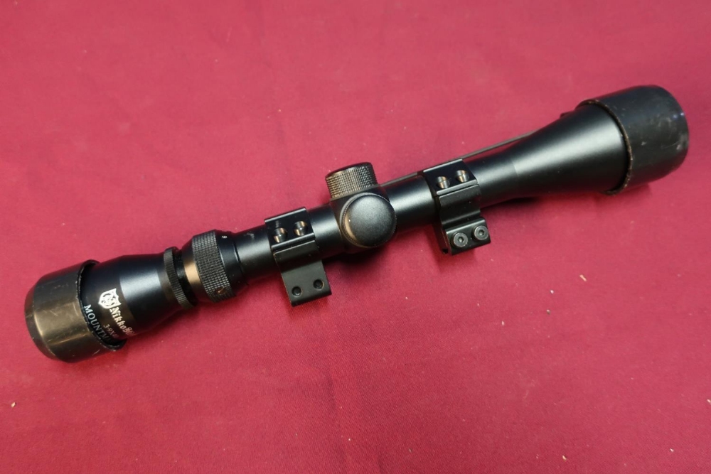 Niko sterling 3-9 x 40 Mount Master rifle scope with roll off mounts