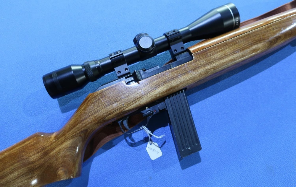 Erma-Werke MOD.E M1 .22 rifle with screw cut barrel to sound moderator, extended magazine and 6x40