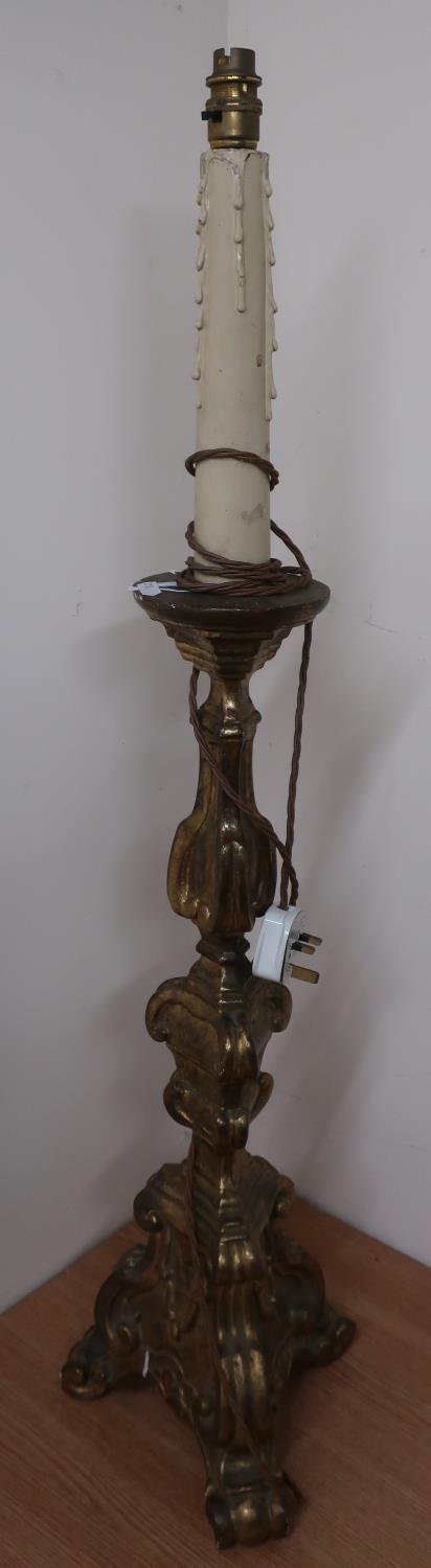 Circa early 20th C gilt wood table lamp (height 95cm)