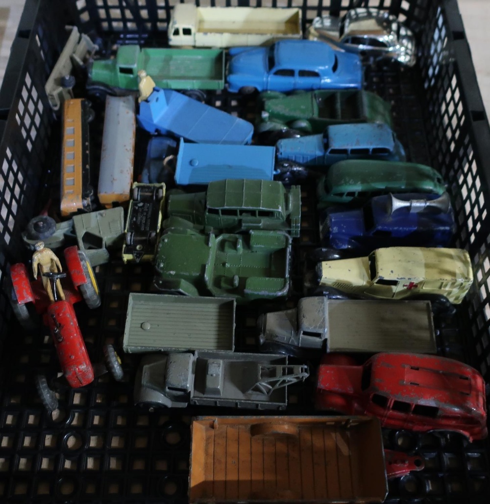 Tray containing a selection of various assorted early Dinky diecast and other vehicles, including