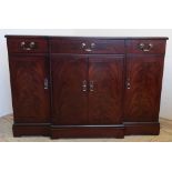 Strongbow mahogany breakfront side cabinet with three drawers above four cupboard doors (114cm x