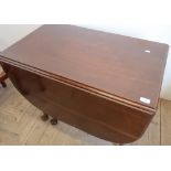 Mahogany drop-leaf gate leg table (width 92cm)