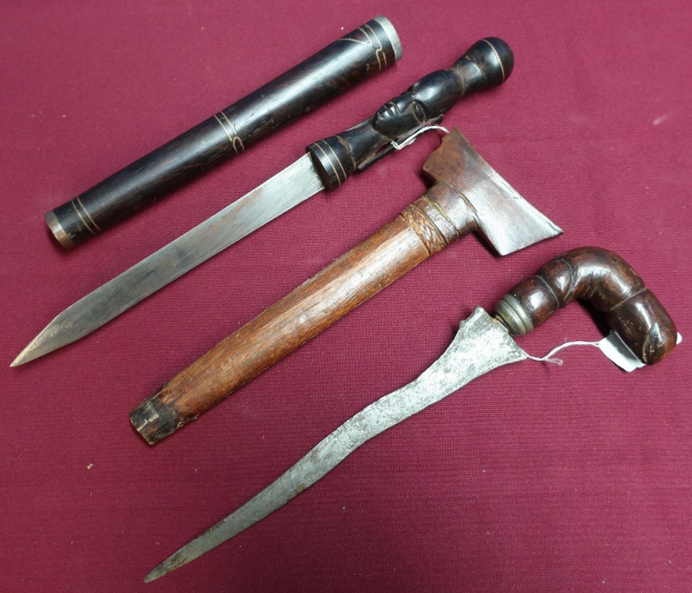 Eastern style Kris with wooden sheath and an African style dagger (2)
