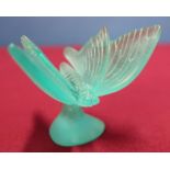 Boxed Daum French glass figure of a butterfly (height 5.5cm)