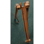 Folding artist wooden easel