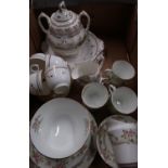 Clifton China Arundel part tea service and a Victorian cream & gilt part tea service (2)