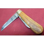 Twin bladed Rogers of Sheffield pocket knife with wooden grips