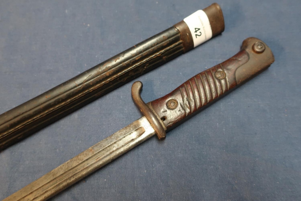 Mauser 1898 quill back bayonet with 20.5 inch blade with double edged point and single fuller - Image 2 of 3