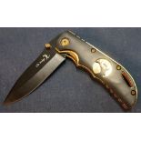 Boxed as new Elk Ridge ER134 Custom Design pocket knife with belt clip