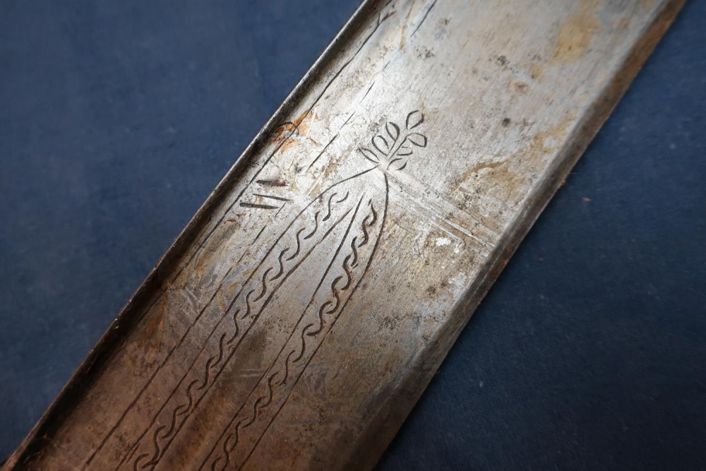 19th C Khyber knife with 23 1/2 inch tapering blade, the first section with engraved detail, with - Image 3 of 3