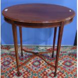 Edwardian mahogany inlaid oval occasional table