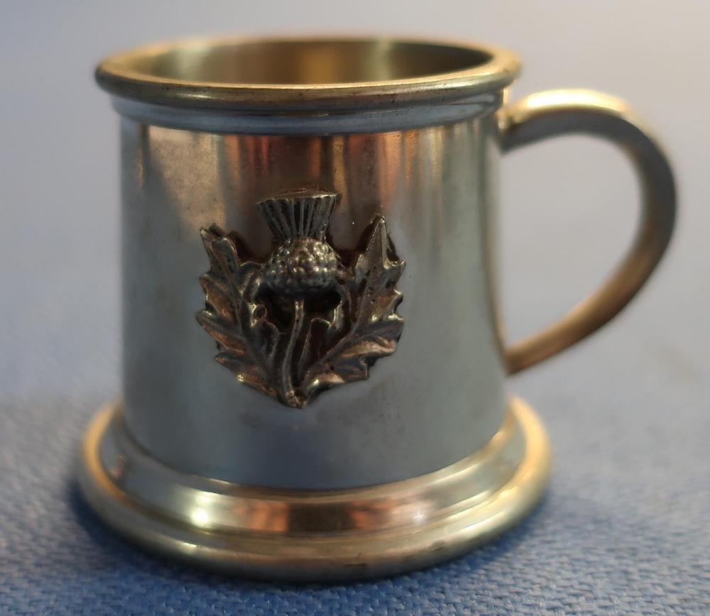 Group of various silver plate and Eastern white metal items including modern rectangular snuff box - Image 10 of 13