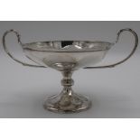London 1913 silver hallmarked twin handled comport (height 10.5cm)