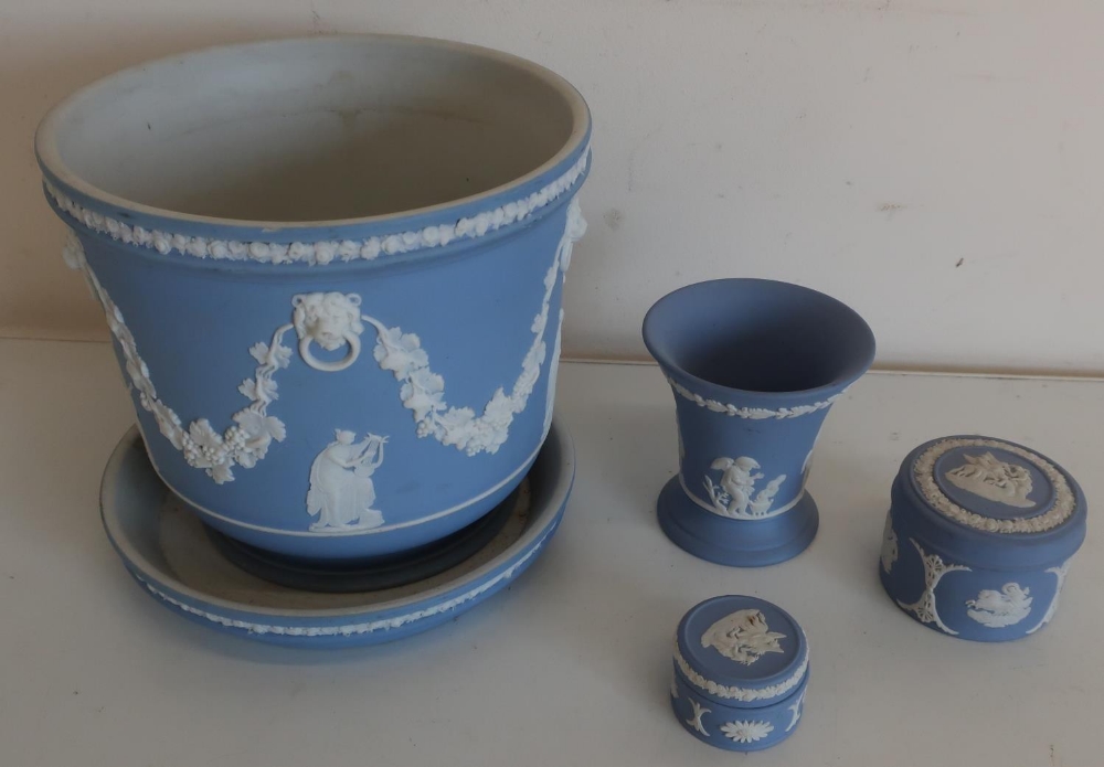 Wedgwood blue jasperware jardiniere and stand and three other pieces of Wedgwood