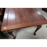 Draw-leaf table