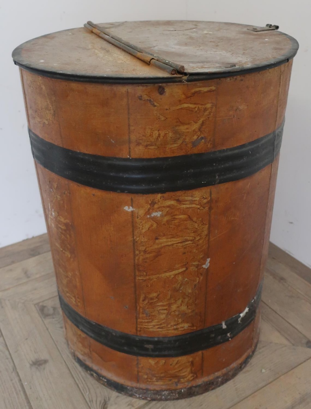 Large vintage metal flour bin with painted detail and hinged top (66cm)