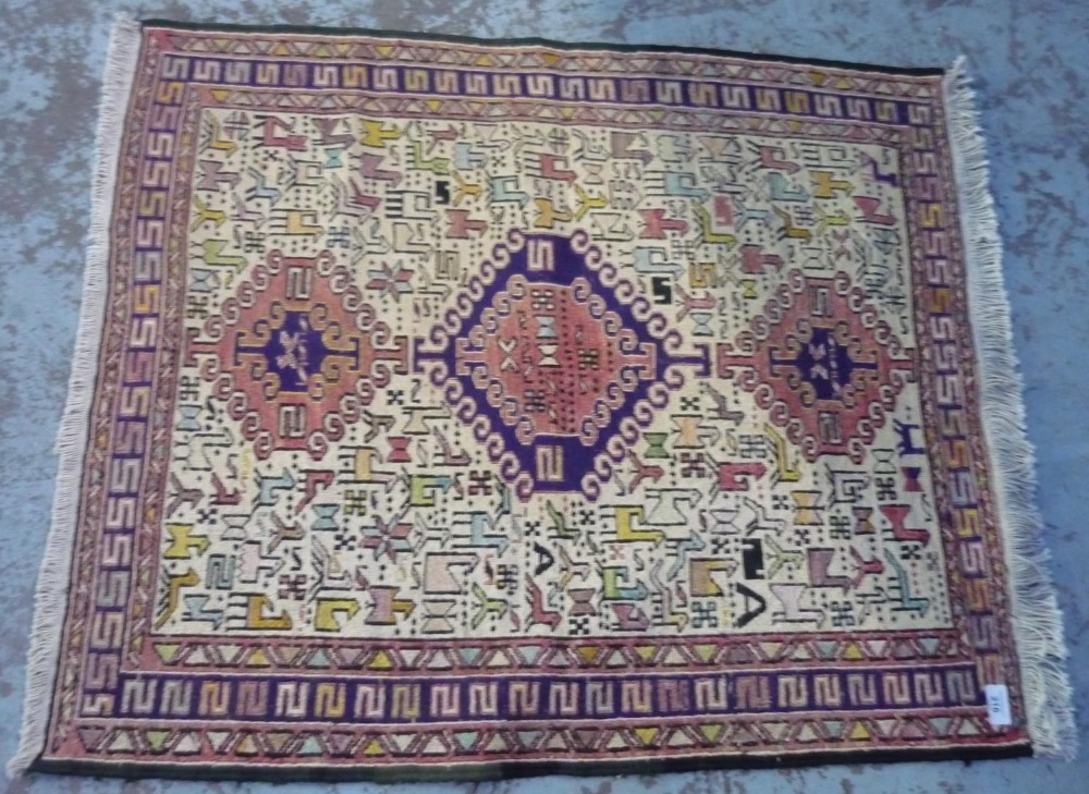 Small Turkish prayer mat, field with three hooked medallions and stylised animals (100cm X 36cm)