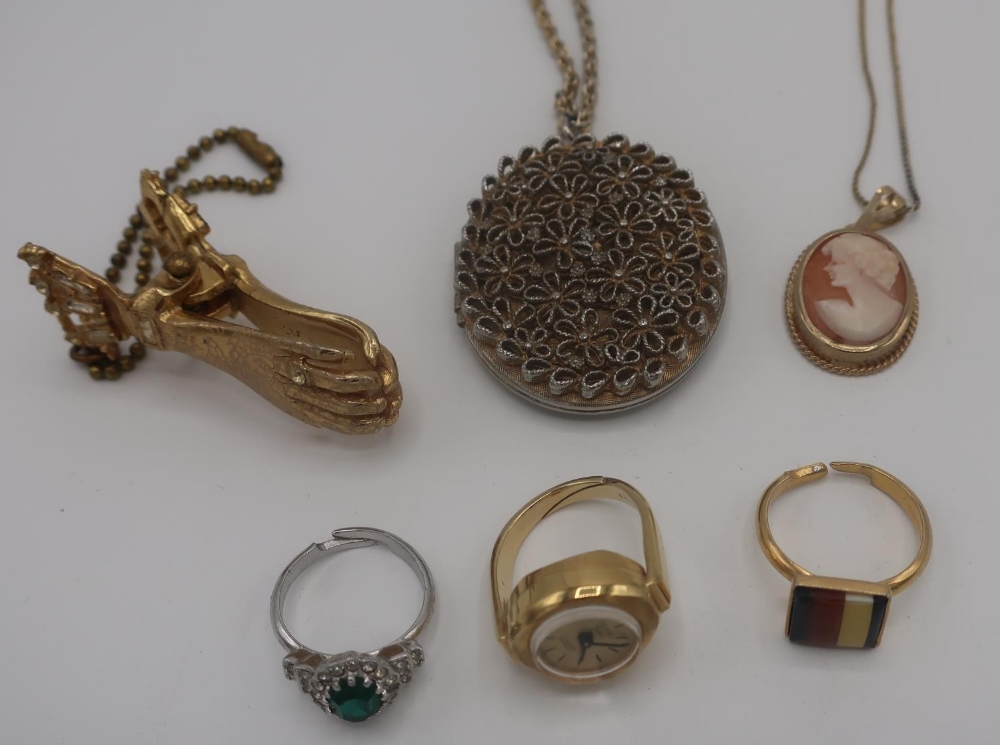 Collection of costume jewellery including assorted earrings, beads, silver coloured chains etc - Image 2 of 2