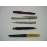 Conway Stewart "Nippy", No.3 propelling pencil with black Bakelite body and gold plated fittings,