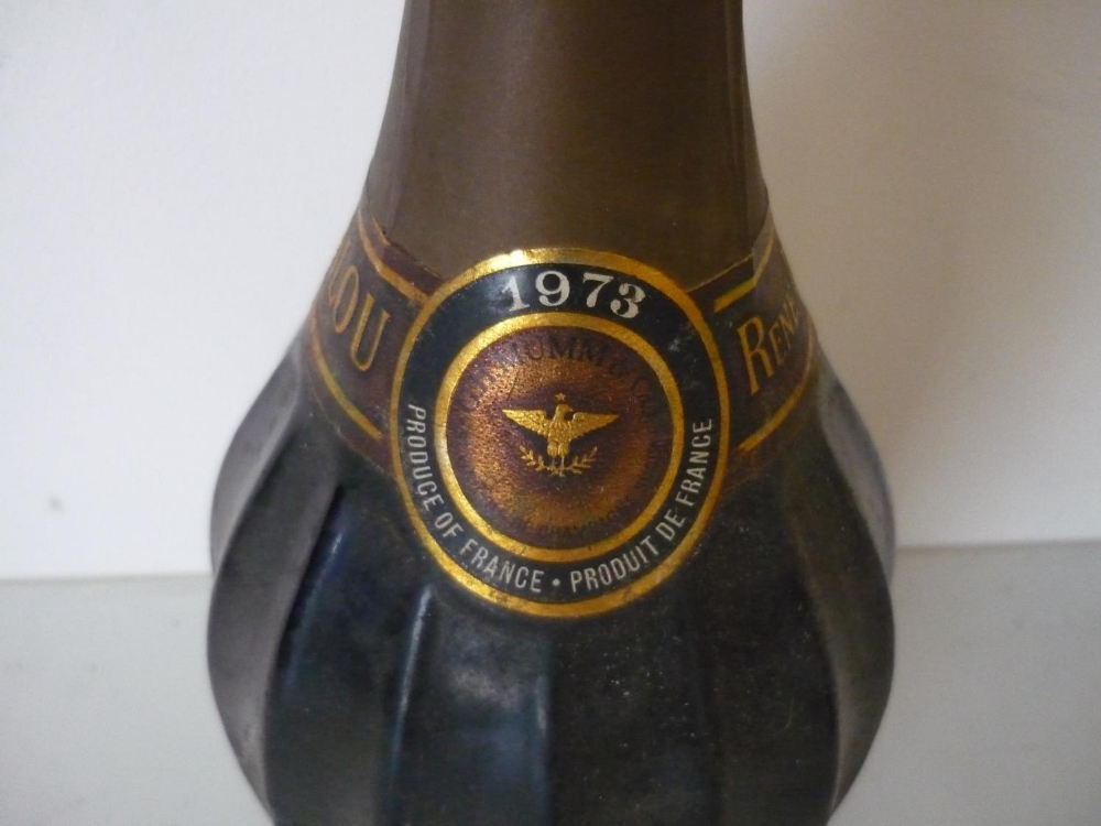 Bottle of Rene Lalou champagne, produced and bottled by G H Mumm and Co, 1973, 77cl, 12% vol - Image 3 of 3