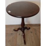 Victorian mahogany tripod tea table, with circular snap top on vase turned column support with three