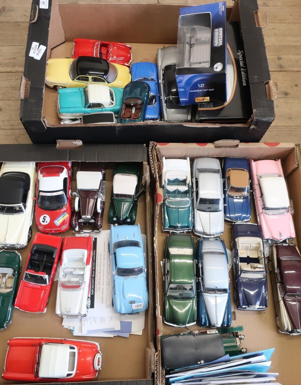 Maitso Porsche Cayenne and Hummer boxed models, and a collection of unboxed Corgi, Lledo, Franklin