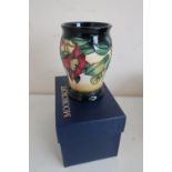 Boxed Moorcroft signed 2000 vase by Daseport (13.5 cm)