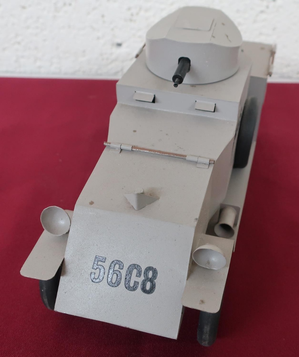 Hand made tin plate scale model of a WW1 RNAS Armoured Car, 56C8 , sand body with swivel turret - Image 2 of 3