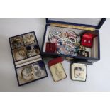 Blue leather jewellery box with lift out tray containing a quantity of costume jewellery,