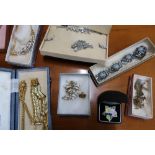 Large collection of costume jewellery including brooches, necklaces, bracelets etc, boxed