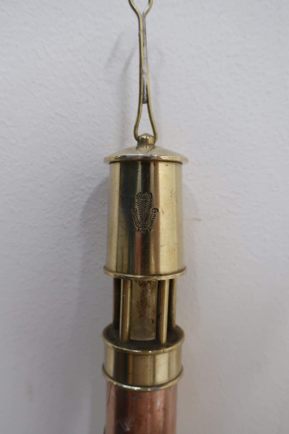 Walking stick with miniature miners lamp top, NCB3037 - Image 4 of 4