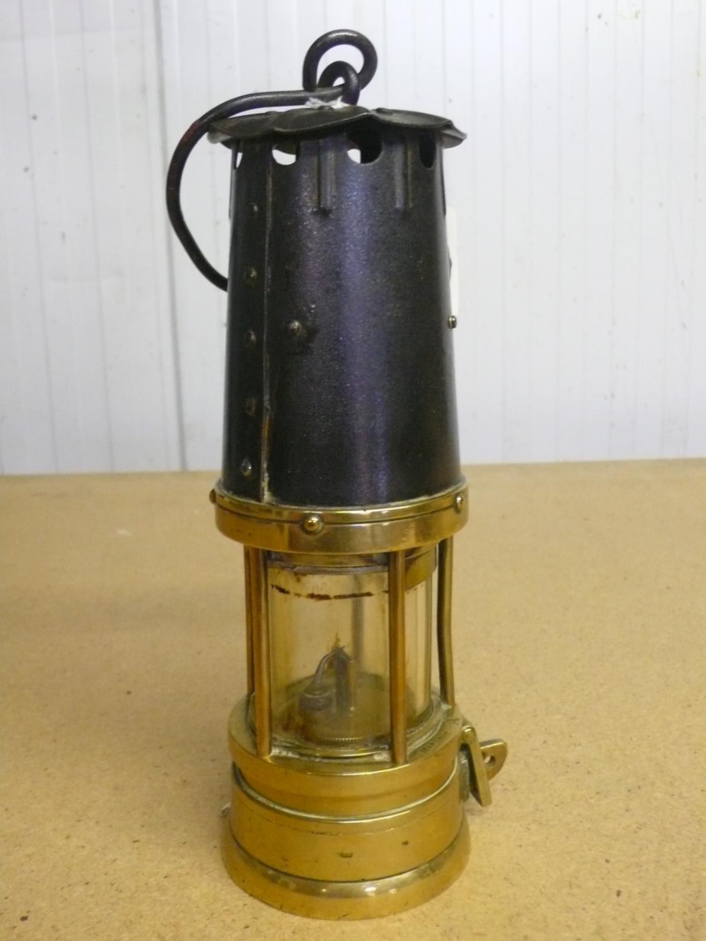 Marsuta brass and steel miners lamp No. 1491 (23.5cm)