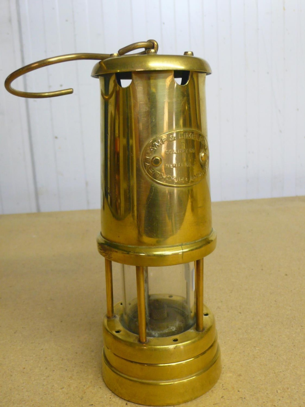 Hockley Lamp & Limelight Co. brass miner's lamp (21.5cm)