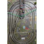 Large OO gauge railway layout (180cm x 120cm)