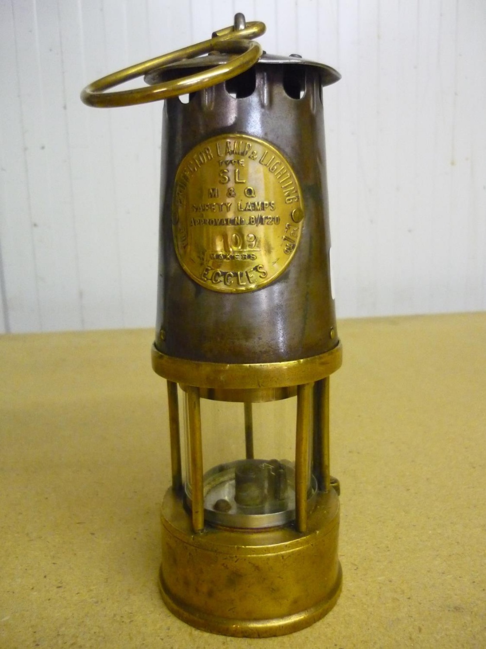 Protector Type SL brass and steel miners lamp No. 109 (22.5cm)