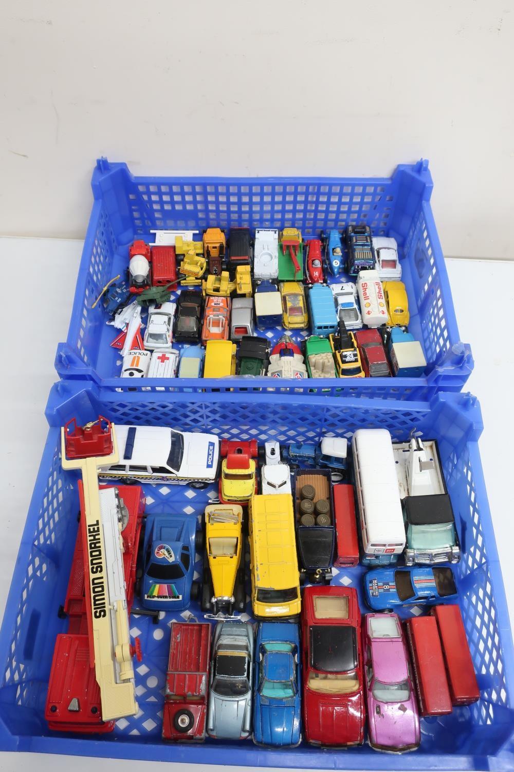 Collection of various scale unboxed die-cast model vehicles including Matchbox Superkings Simon