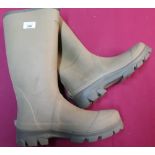 Pair of UK size 10 (44) Jack Pyke neoprene lined wellingtons, as new ex shop stock